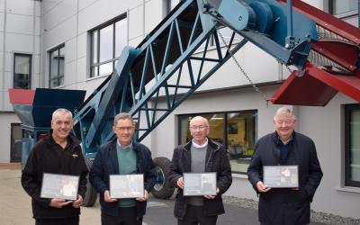 Powerscreen Inducts Four Local Members to its Hall of Fame